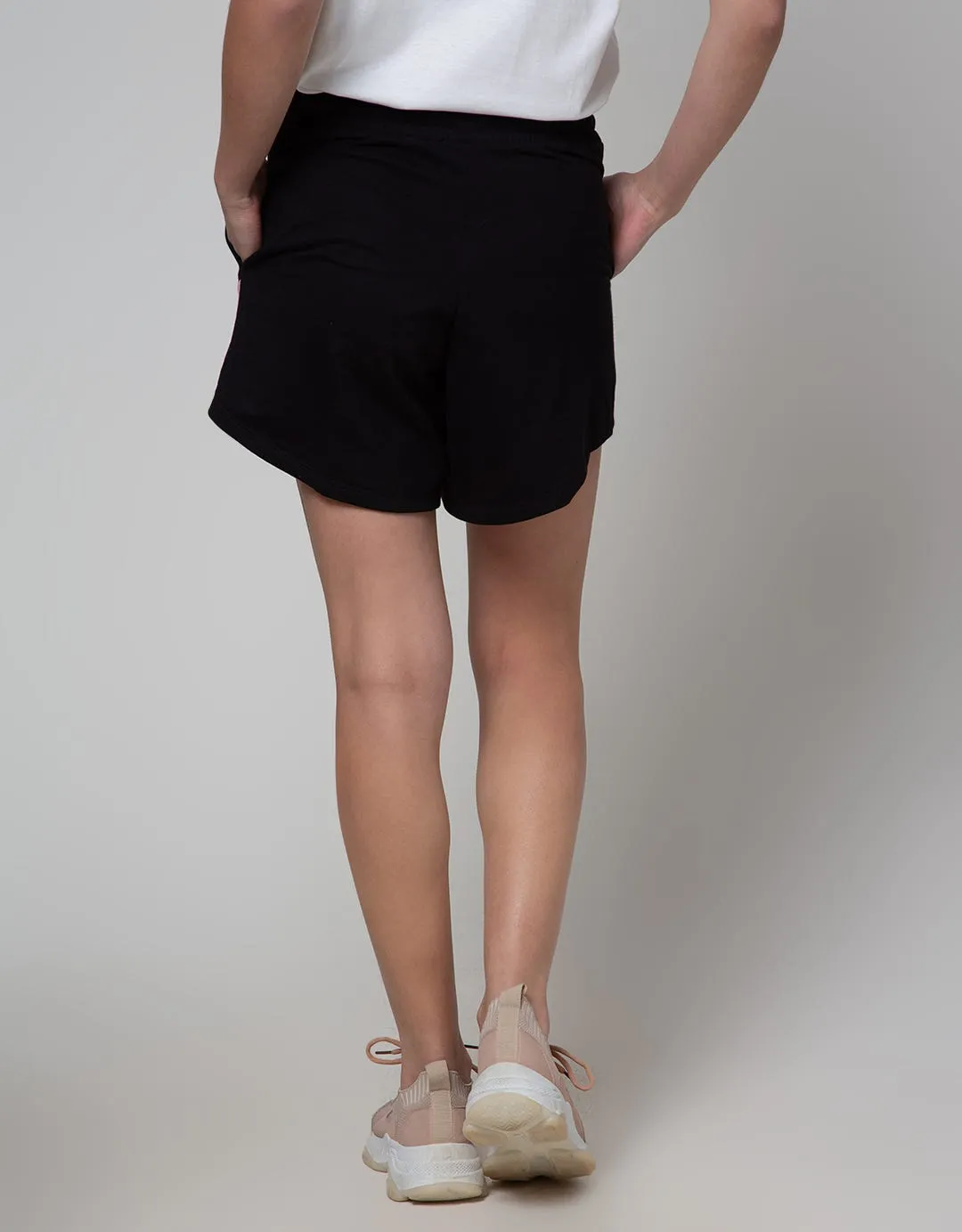 American Jeans Celana Pendek Sport Wanita