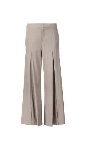 Flared pleated trousers