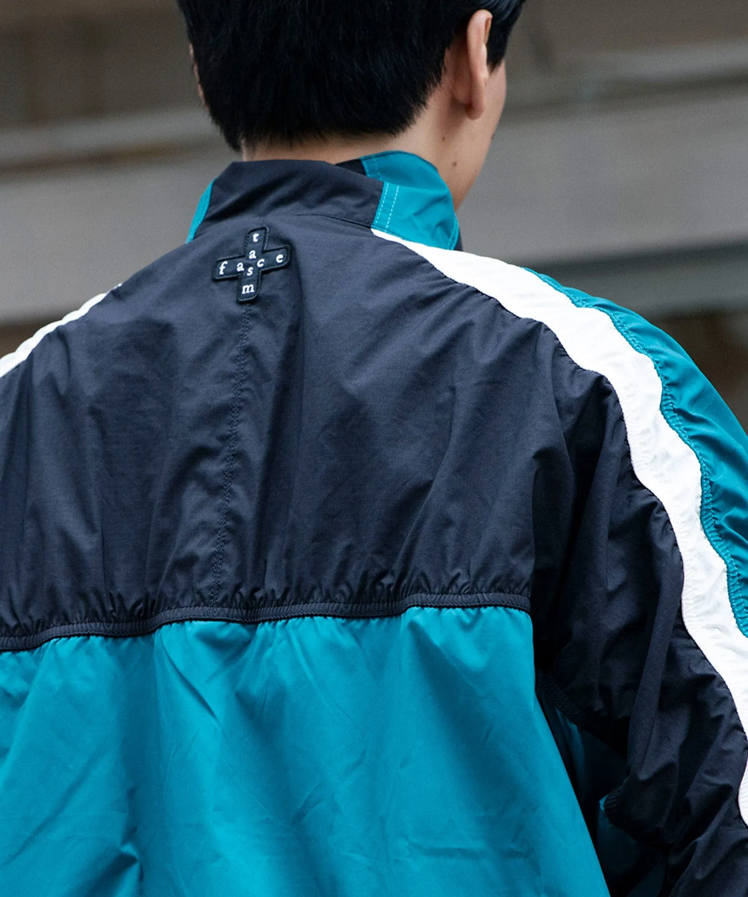 GATHERED SEAM TRACK JACKET