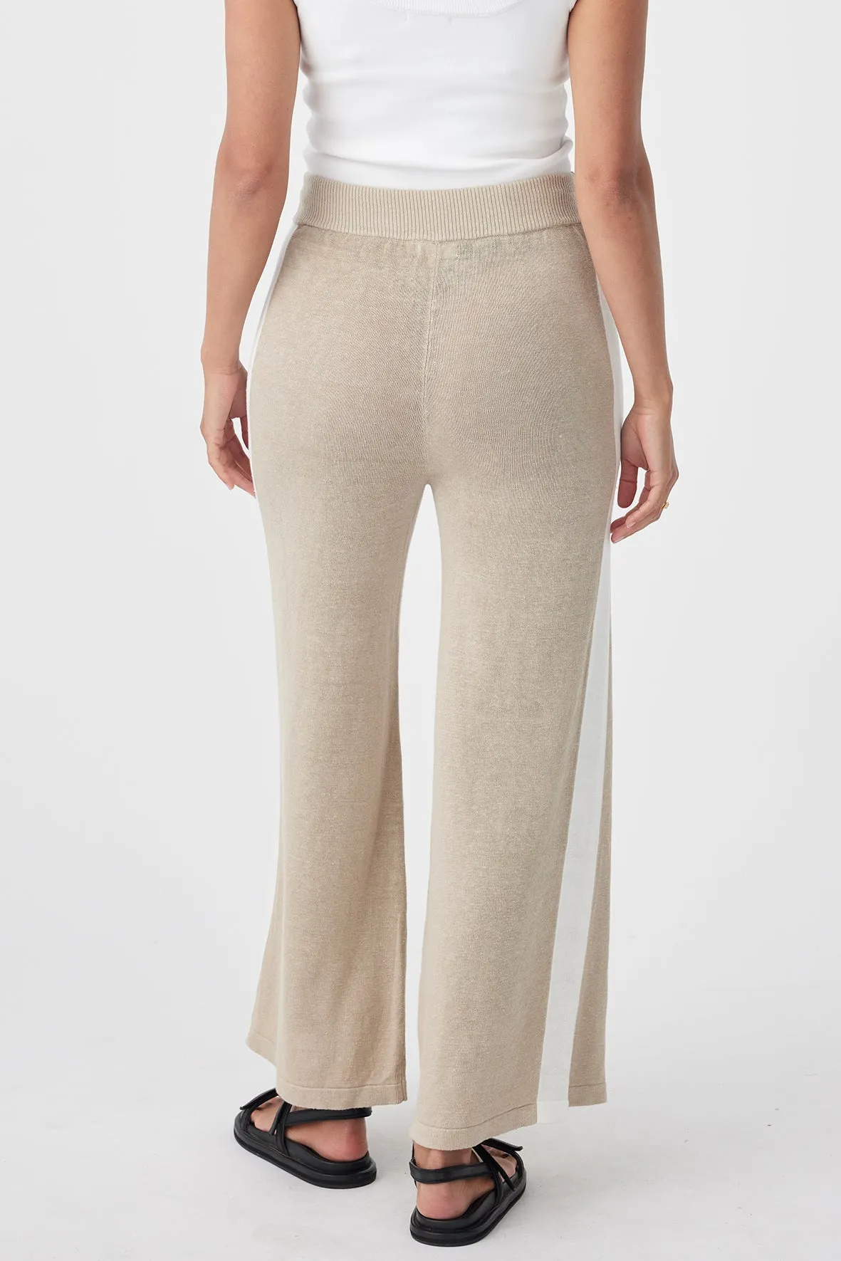 Larri Pant