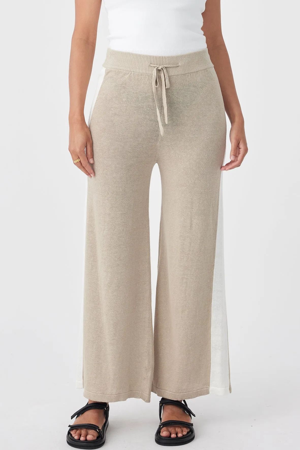 Larri Pant