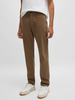 SLIM-FIT CHINOS IN STRETCH COTTON Brun