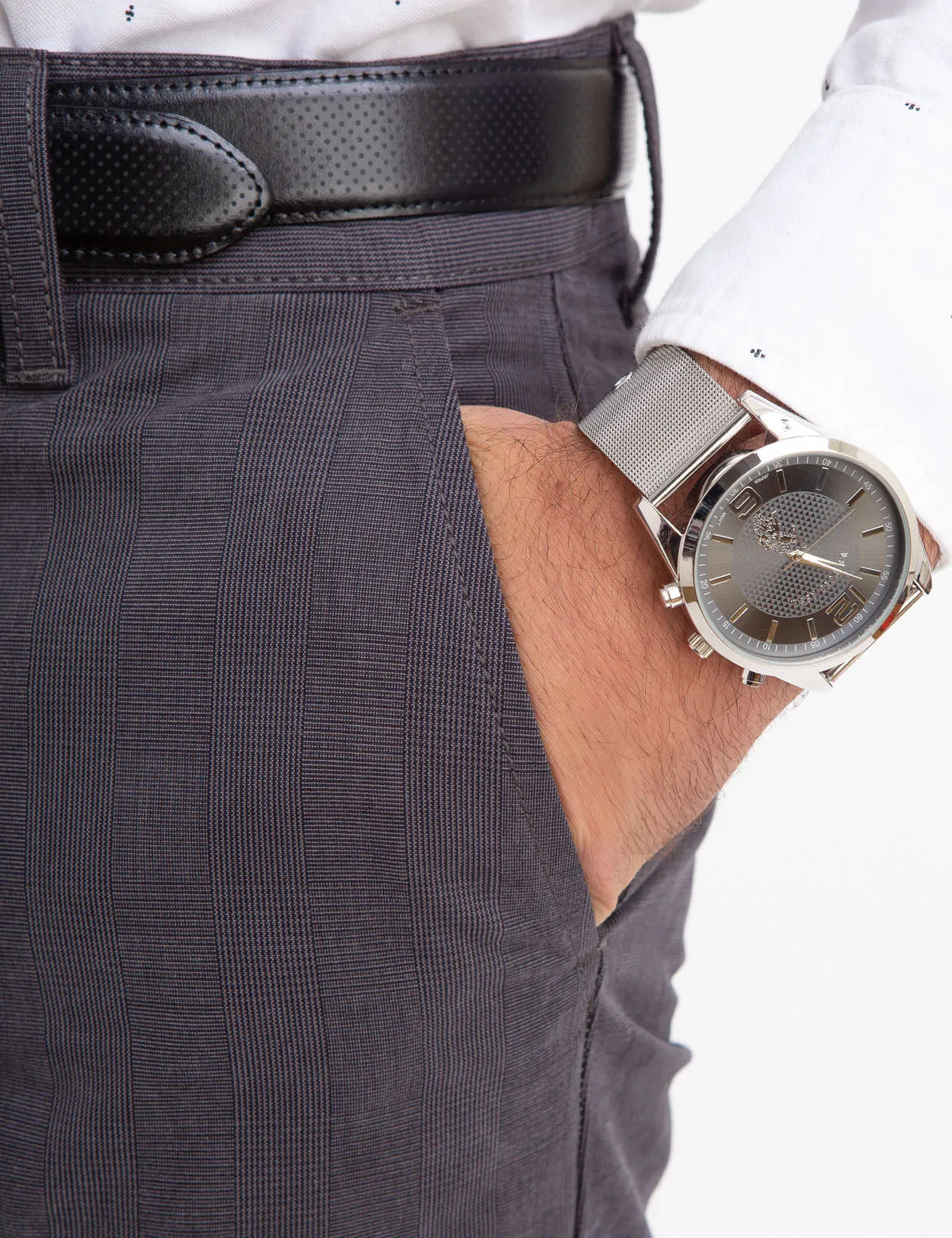 SLIM STRAIGHT PLAID CHINOS
