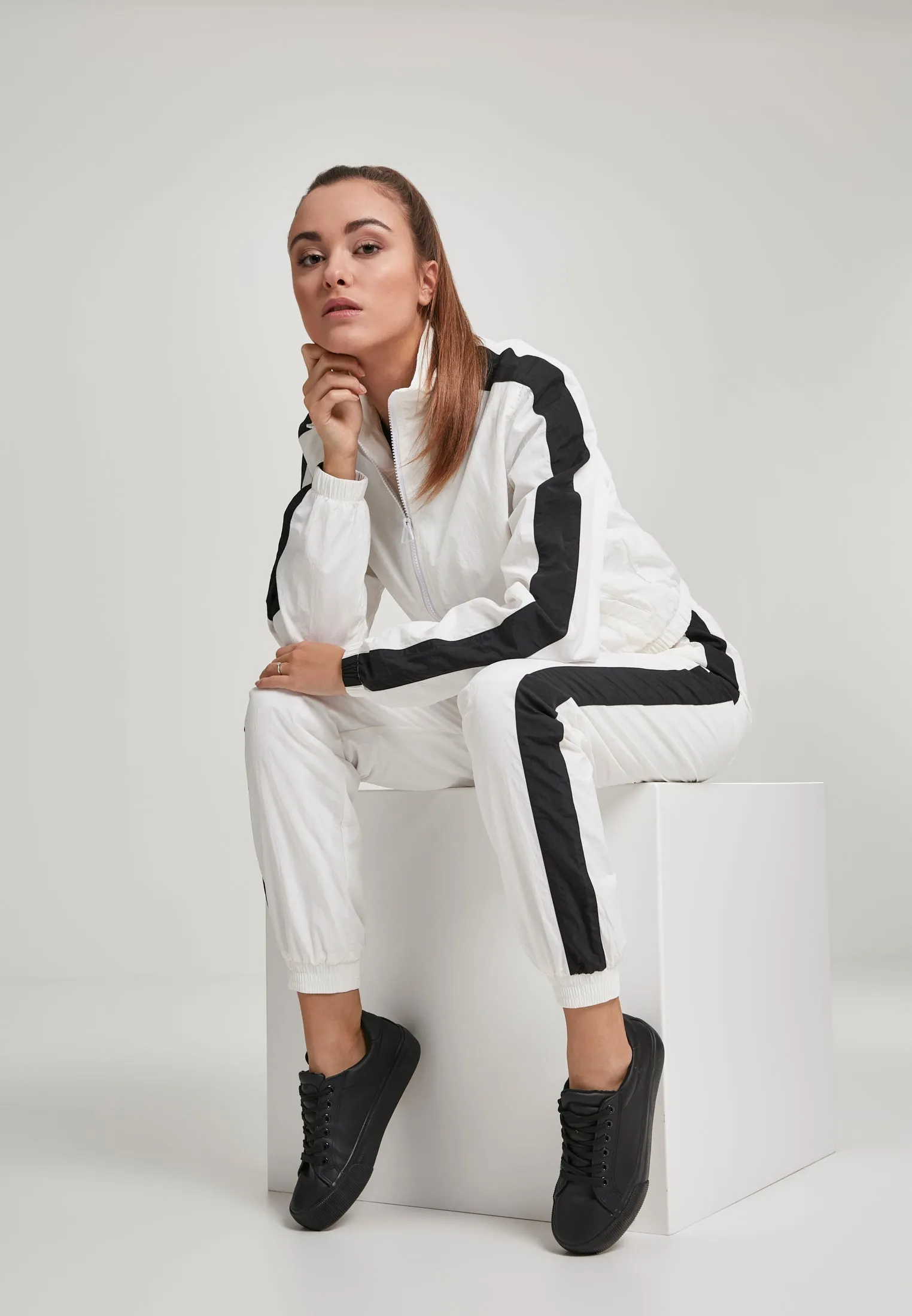 UC Short Striped Crinkle Track Jacket