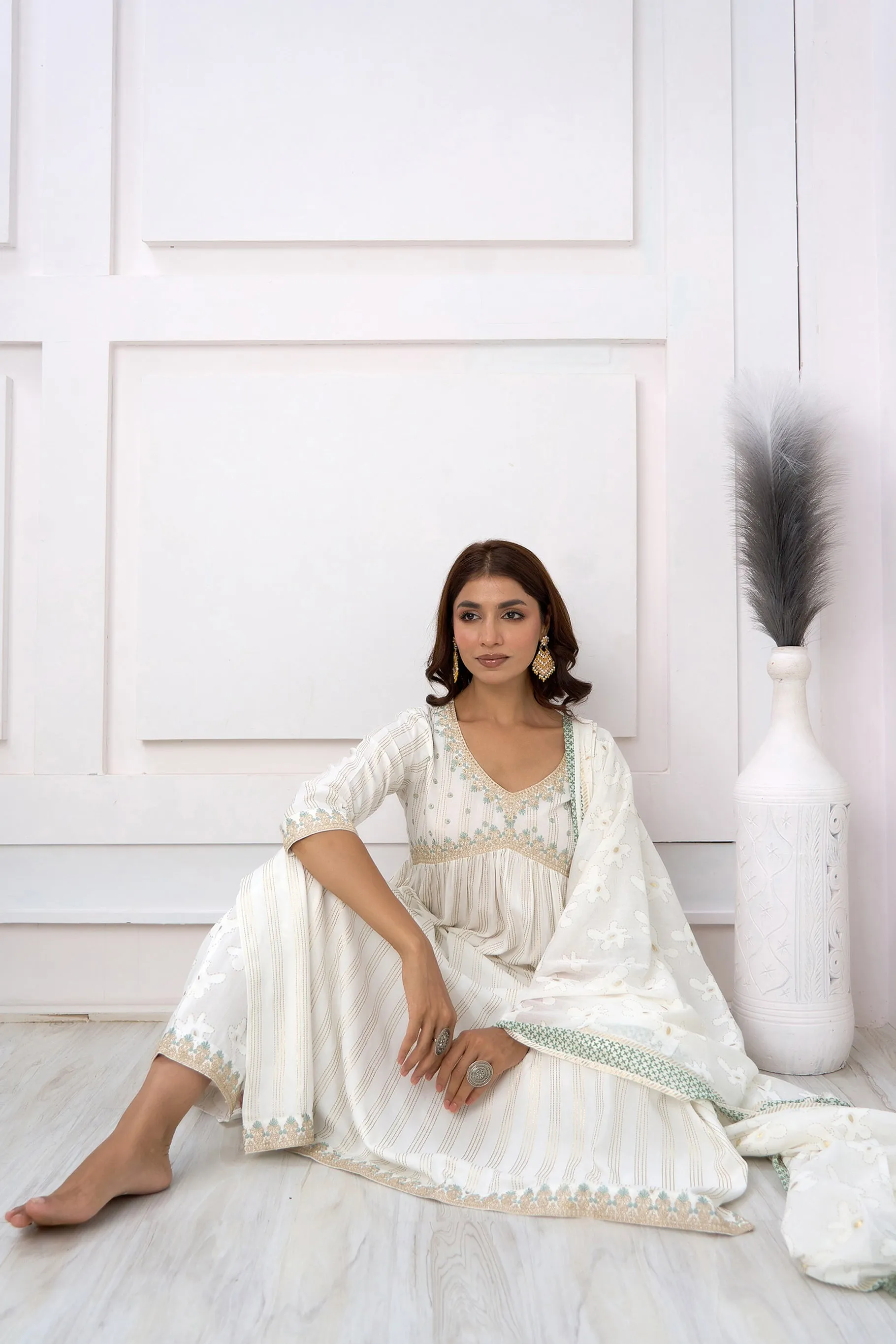 Womens Rayon White Alia Cut A-Line Kurta Pant and Dupatta With Fancy Potli Set