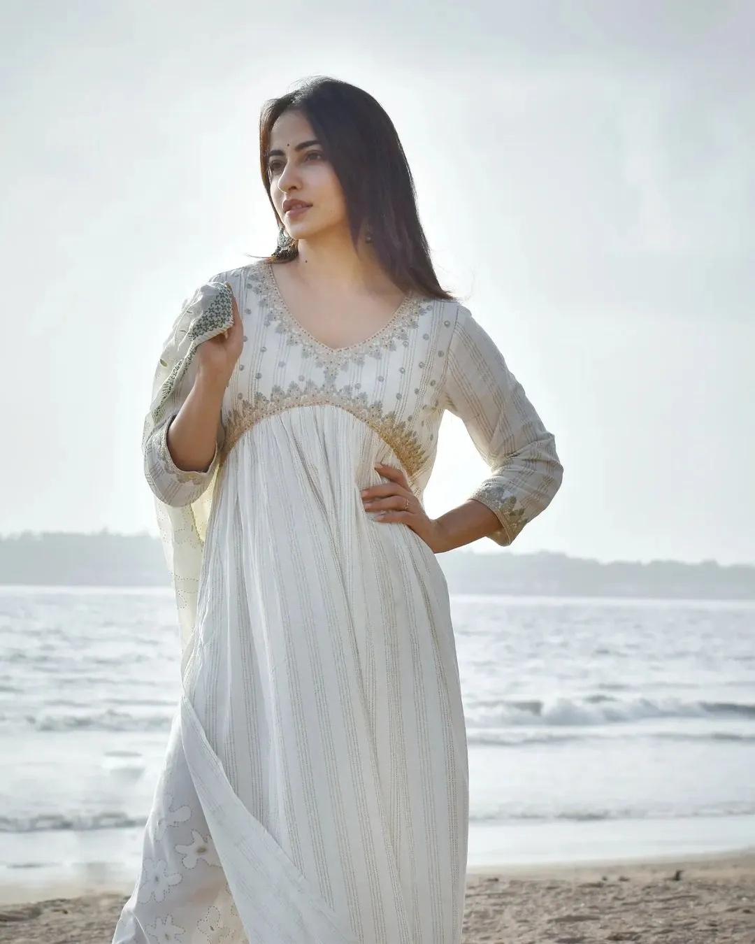 Womens Rayon White Alia Cut A-Line Kurta Pant and Dupatta With Fancy Potli Set