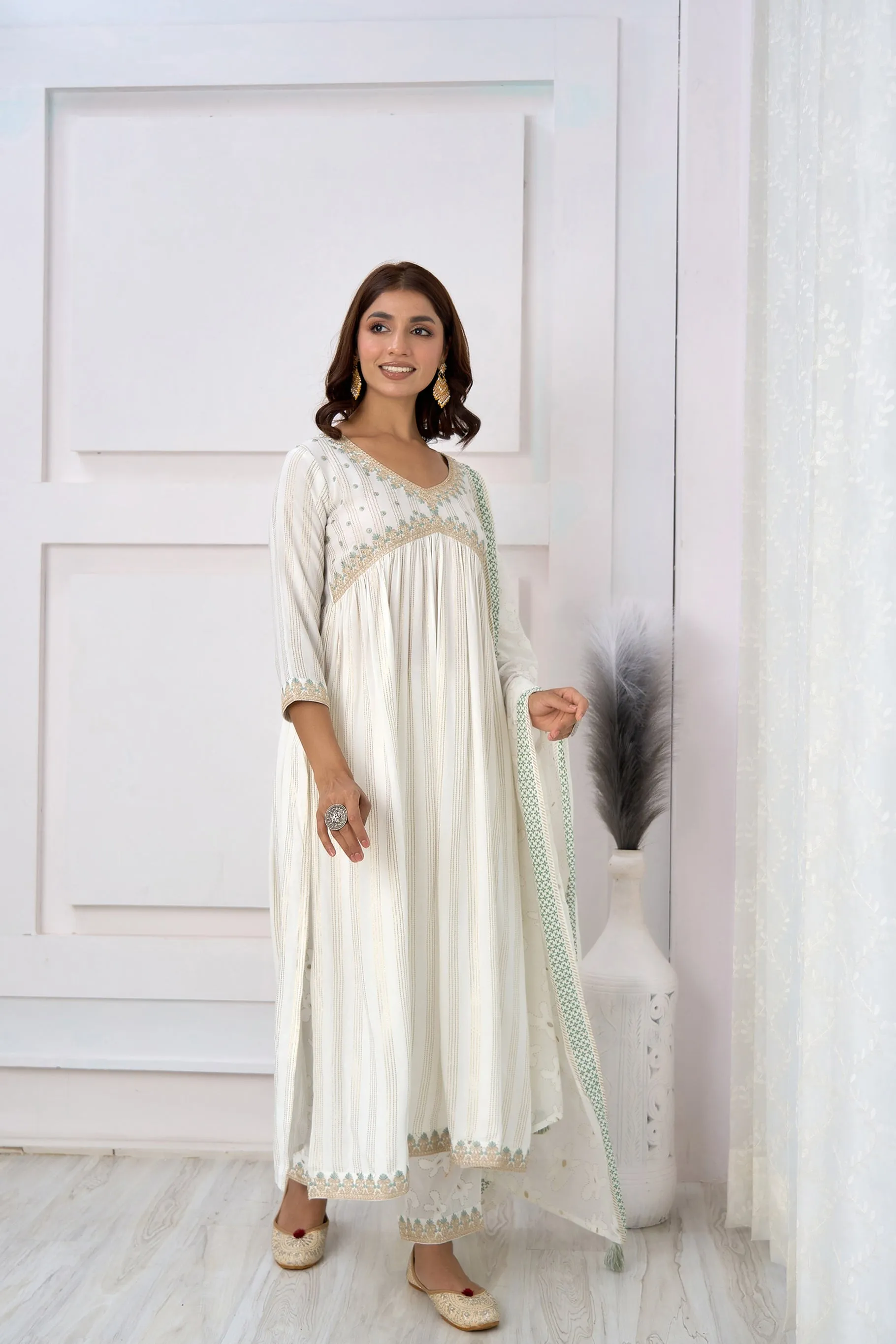 Womens Rayon White Alia Cut A-Line Kurta Pant and Dupatta With Fancy Potli Set